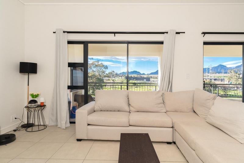 2 Bedroom Property for Sale in The Huntsman Western Cape